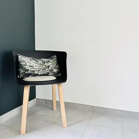 Le Patio De Loiseau شقة *